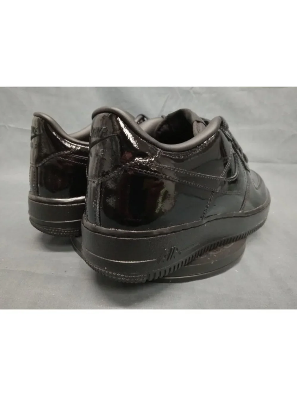 Nike Air Force 1 BG (GS) Triple Black Patent Leather Boys Size 4 NEW NO BOX!
